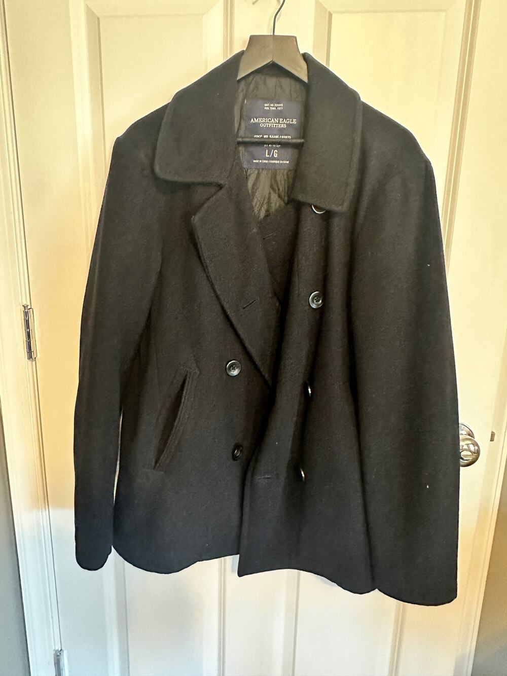American Eagle Men's Navy Blue Wool Peacoat Large
